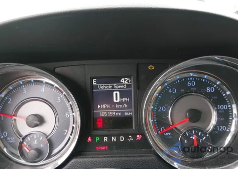 2015 Chrysler Town & Country Touring из США, поврежденный, VIN 2C4RC1BG3FR587565